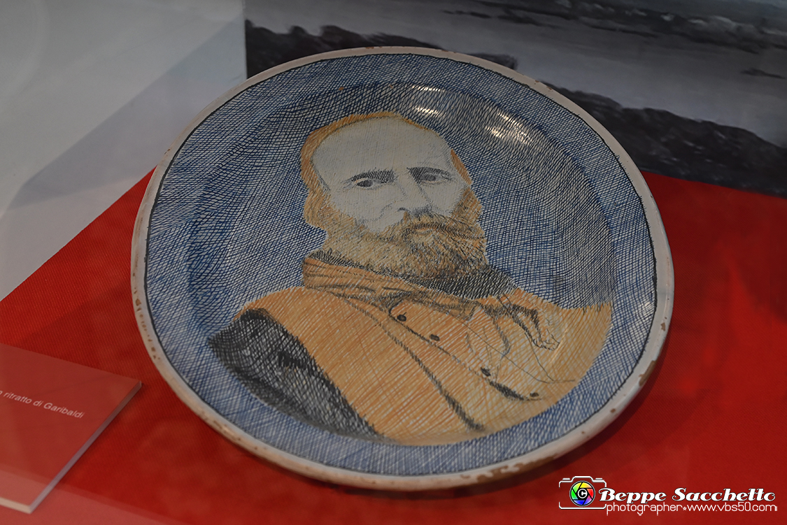 VBS_3144 - Hero - Garibaldi Icona Pop.jpg